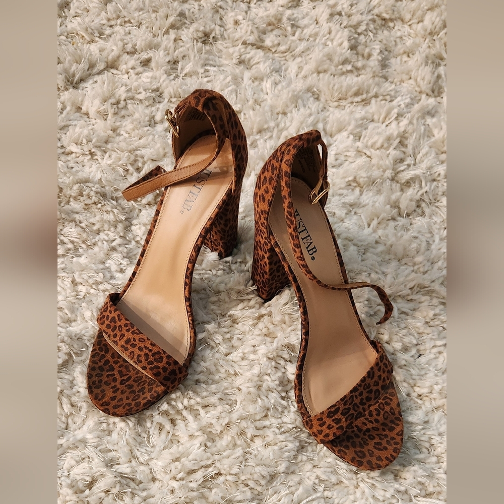 JustFab - Block Heels Cheetah Print